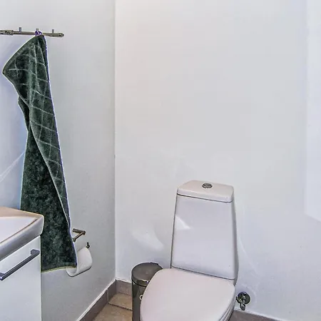 شقة Amazing Apartment In Bagenkop With Sauna *